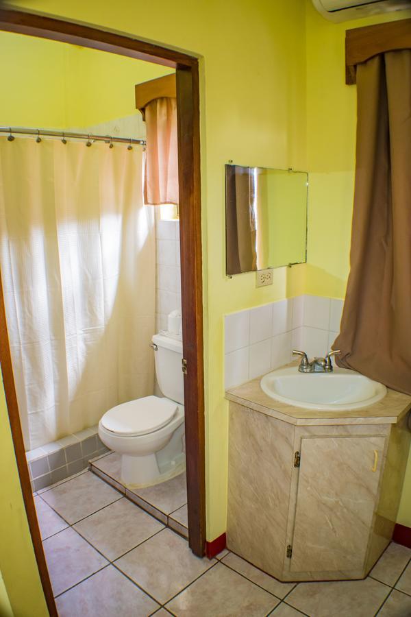 Belcove Hotel & Guesthouse Belize City Eksteriør bilde